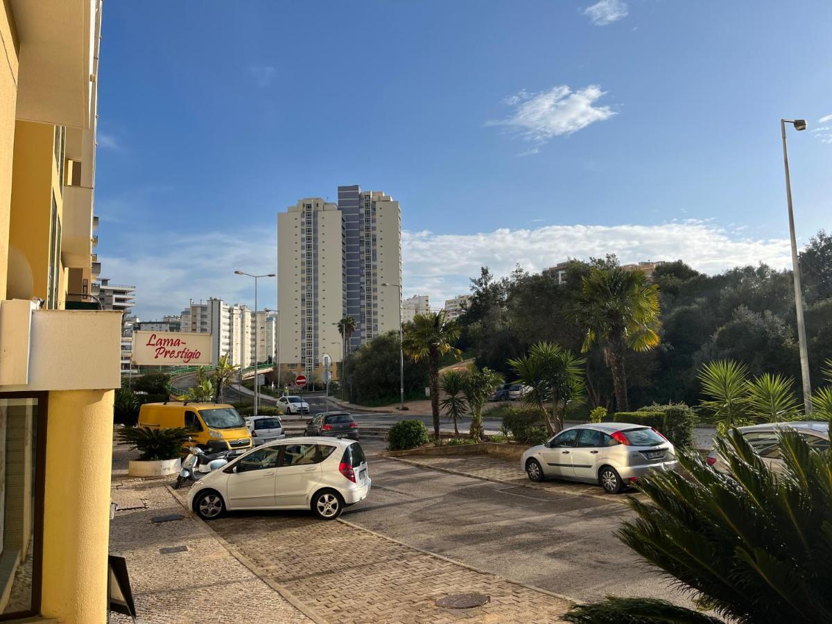 Rocha Beach Apartment Portimão Esterno foto